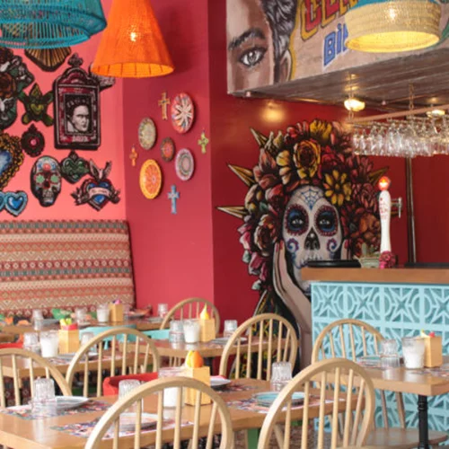 Μια «Mamacita» στις παρυφές της Πλάκας