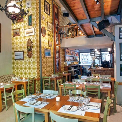 «Κιουζίν»: Σπιτικό φαγητό με νεωτερικά αγγίγματα