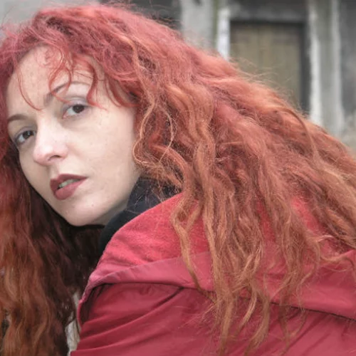 Η Φρόσω Λύτρα  μας μιλά για το πιο διάσημο βαμπίρ