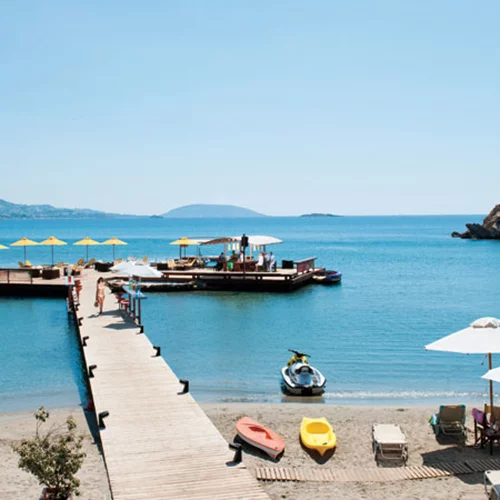 Τα καλύτερα οργανωμένα μακροβούτια στις παραλίες της Αττικής 