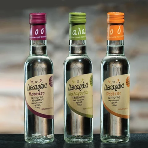 Το τσίπουρο «Δεκαράκι» καινοτομεί με μονοποικιλιακά αποστάγματα