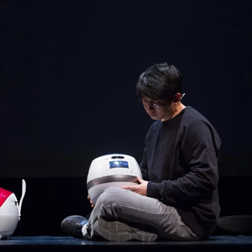 Γιάχα Κου: Ο Κορεάτης, οι μηχανές ρυζιού και η... συνομιλία τους