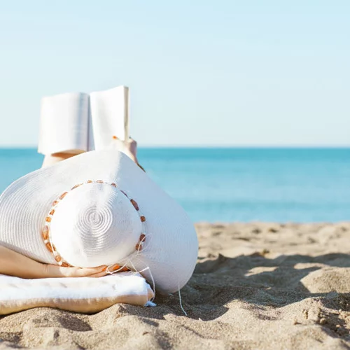 Ανάγνωση ενάντια στο καλοκαίρι: Βιβλία για να μην διαβάσετε φέτος