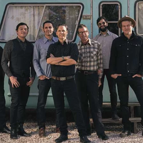 Τελικά οι Calexico είναι ένα μεγάλο συγκρότημα