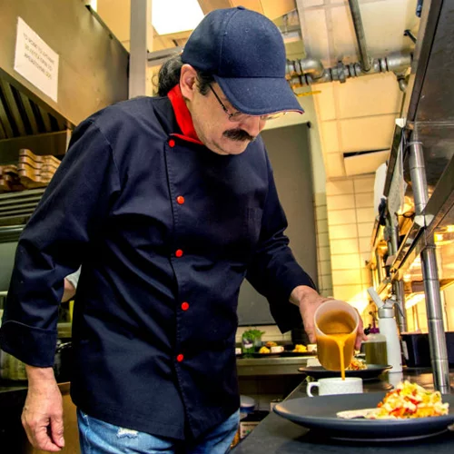 Ανδρέας Γάβρης | Ελληνικό φαγητό είναι αυτό που κουβαλάμε μέσα μας από τα παιδικά μας χρόνια