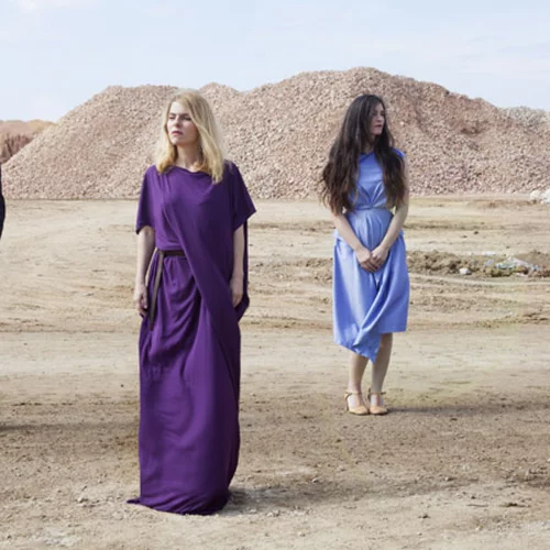 Ρωτήσαμε την ομάδα blindspot theatre group τι εστί «Βρικόλακες»