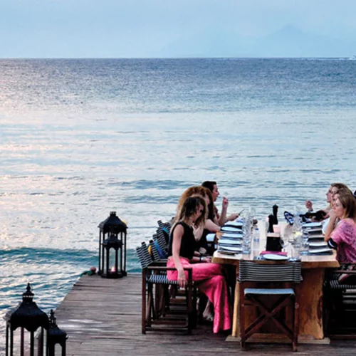 Γευστικές εξελίξεις στην παραλιακή 