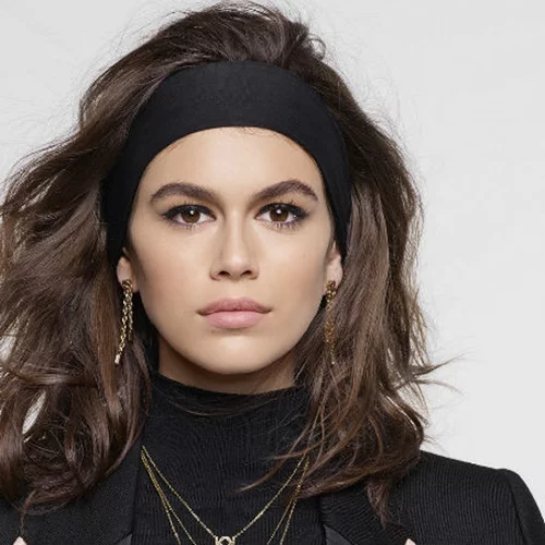 H Kaia είναι η μούσα του Kaizer 