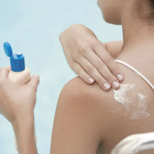 The after sun moment: Αυτά είναι τα 5 αγαπημένα μας προϊόντα για αυτό το καλοκαίρι 