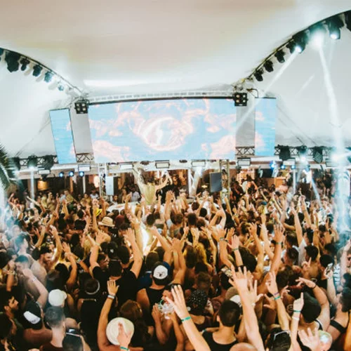 Τα καλύτερα καλοκαιρινά DJ events των νησιών