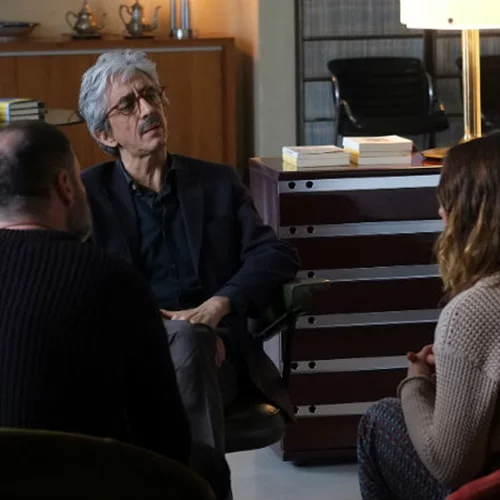 Γιατρέ μου, Κερατωθήκαμε