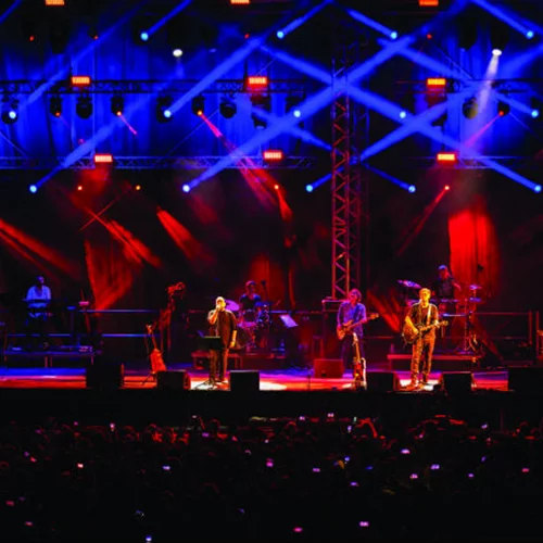 Γιατί οι Πυξ Λαξ είναι ένα μουσικό φαινόμενο