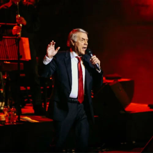 Σιγά μην κομπλάρει ο Ανταμό!