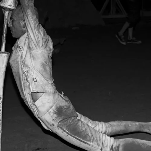 O Άρης Σερβετάλης ξανασυναντά τον Δον Κιχώτη