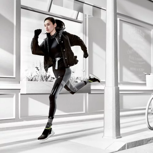 Adidas & Stella McCartney: Η νέα συλλογή μόλις έφτασε 