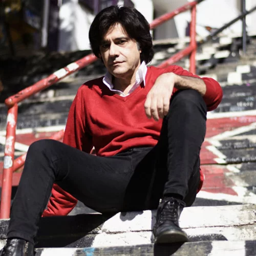 Στο μυαλό του Αλέξη Σταμάτη κάθε ρεαλισμός είναι ανυψωμένος