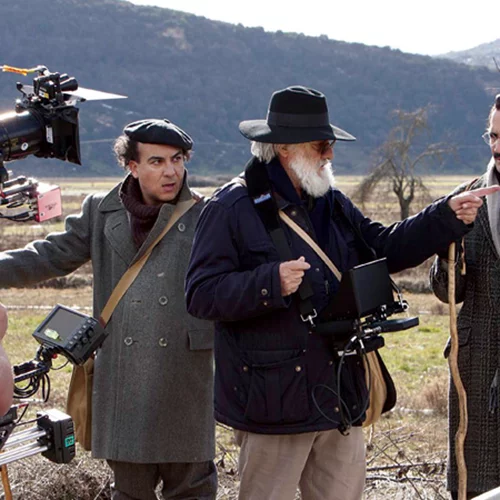 Ένα βιβλίο για τον σκηνοθέτη Γιάννη Σμαραγδή