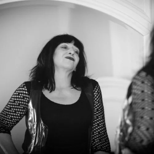 Η Lydia Lunch εξακολουθεί να είναι μια underground βασίλισσα