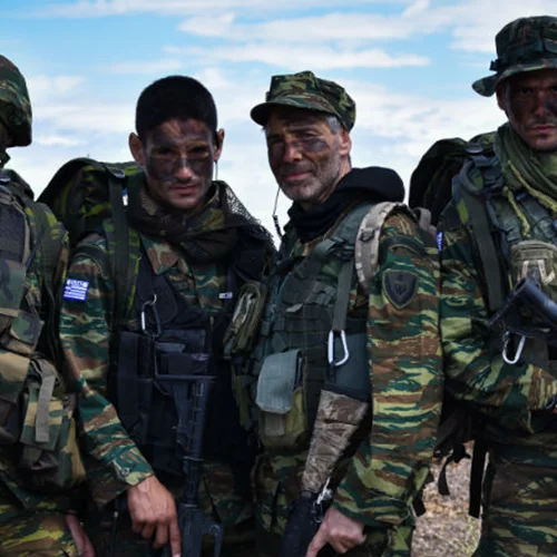 Η κωμωδία που θα σημάνει «Αιγαίο SOS»!