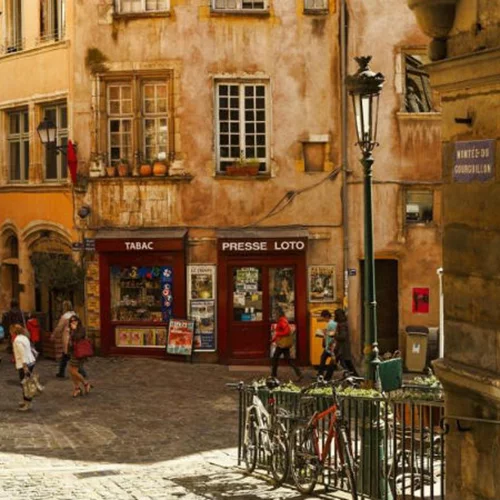 10 λόγοι για να παραδοθείς στη γοητεία της Λιόν