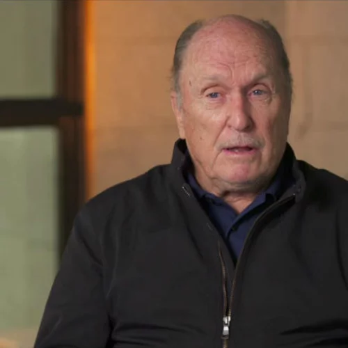 Ο οσκαρικός Ρόμπερτ Ντιβάλ μιλάει για τη συμμετοχή του στις «Χήρες» (video)