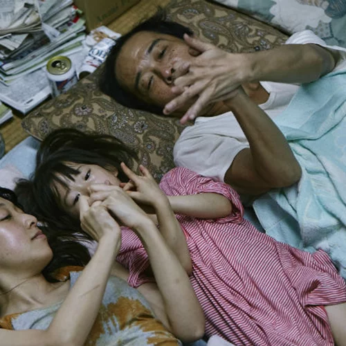 Οι ταινίες που θα δούμε στις αίθουσες την Πέμπτη 6/12