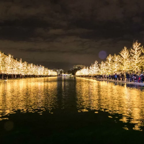 Η μαγεία των Χριστουγέννων ακτινοβολεί στο Κέντρο Πολιτισμού Ίδρυμα Σταύρος Νιάρχος