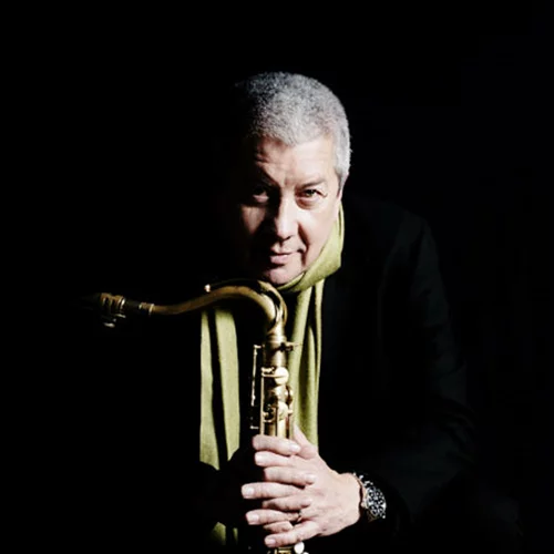 Γνωρίστε τον ξεχωριστό κύριο Andy Sheppard 