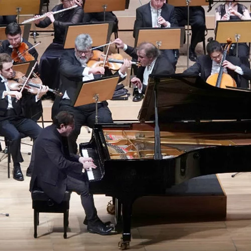 Μεθυστικές εμφανίσεις Εθνικής Ορχήστρας Ρωσίας και Φιλαρμονικής Λονδίνου στο Μέγαρο