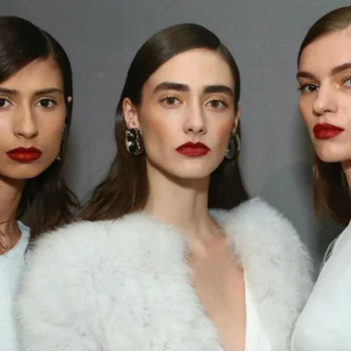 New Year’s Eve Makeup Ideas: 2 προτάσεις για πρωτοχρονιάτικο μακιγιάζ που «ροκάρει»