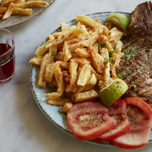 Πού θα απολαύσουμε μεζέδες μετά μουσικής;