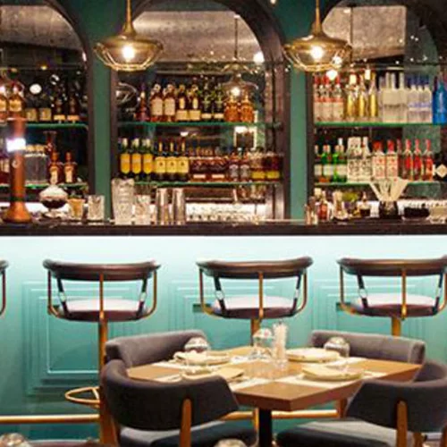 «Henhouse»: Τι το κάναμε εδώ, αμέρικαν μπιστρό;