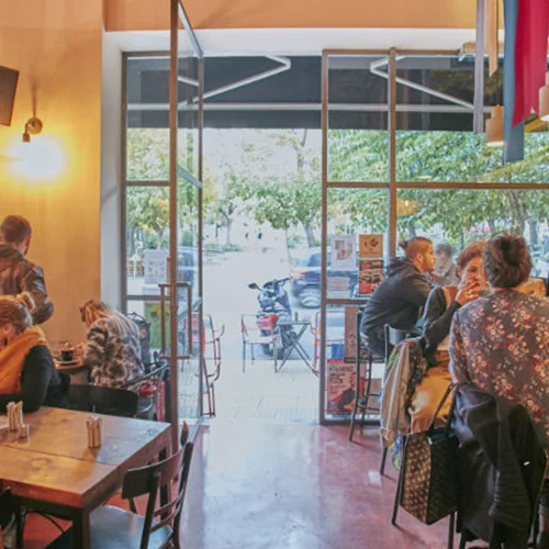 Η (νέα) γεύση της Κυψέλης