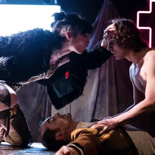 Η νέα παράσταση των bijoux de kant