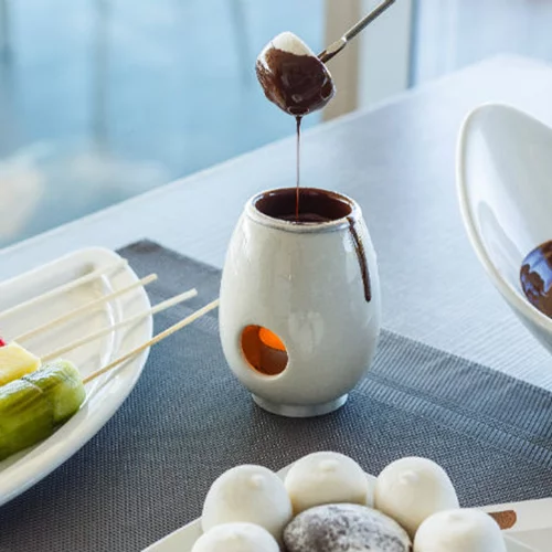 Νέες γεύσεις στο «La Suite Lounge»