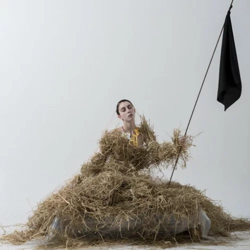 Ο Δημήτρης Μαραμής «στοιχειώνει» το σύγχρονο μιούζικαλ