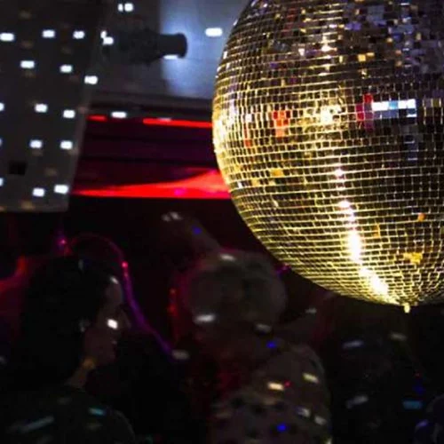 Τα καλύτερα θεματικά μασκέ parties του Σαββατοκύριακου