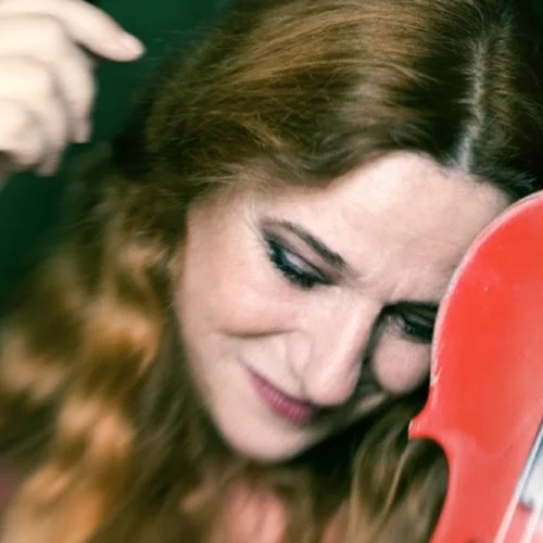 Έξοχες μουσικές από τρεις έξοχες κυρίες!