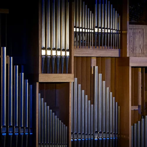 Ο κύκλος «Adagio» εγκαινιάζει τις κατανυκτικές μελωδίες στο Μέγαρο