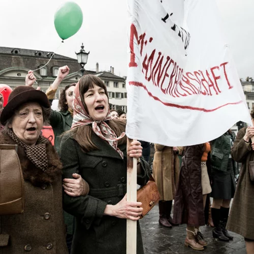 Γυναίκες με τα Όλα τους