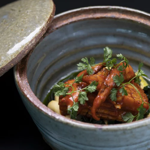 H «Galazia Hytra» ταξιδεύει για Πάρο