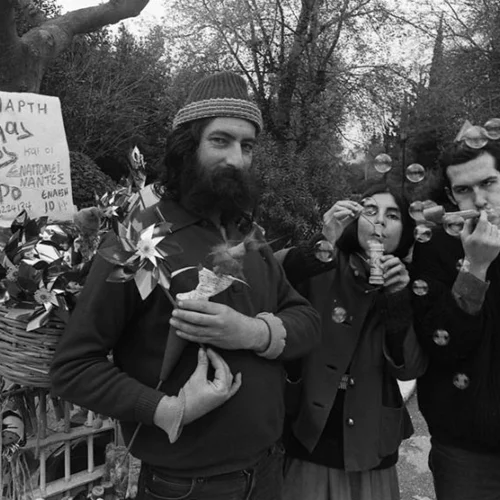 Μια «βόλτα» με τον Νικόλα Άσιμο στο Ρομάντσο