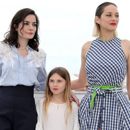 Η Βανεσά Φιλό μιλάει για την εμπειρία να σκηνοθετείς την Μαριόν Κοτιγιάρ