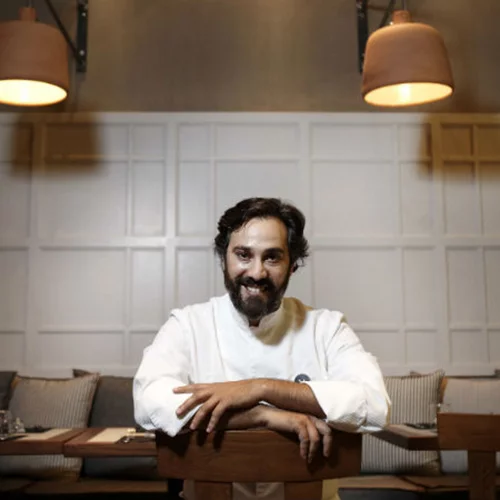 Ο Γιάννης Λουκάκος μιλάει για τα 10 χρόνια «Ψωμί & Αλάτι»