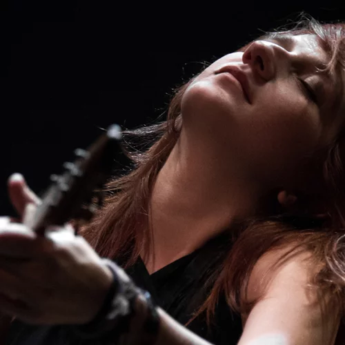 Η Μαρία Παπαγεωργίου πάει την τέχνη της πολύ ψηλά