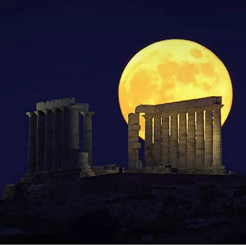 Πανσέληνος Αυγούστου: Όλες οι δωρεάν εκδηλώσεις σε μνημεία, μουσεία και αρχαιολογικούς χώρους