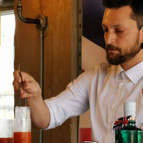 Νικητής στο διαγωνισμό Chasing Tails o Αργύρης Σελιμάς