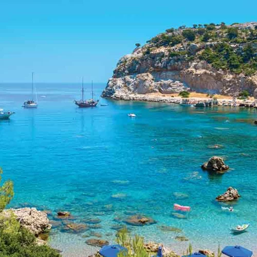 Ρόδος: Ρεκόρ για την τουριστική κίνηση του νησιού