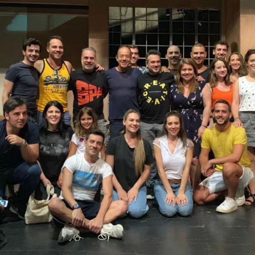 Το Παλλάς βουτάει στο σύμπαν της «Ψαρόσουπας»