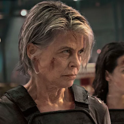 Η Σάρα Κόνορ αλλάζει το μέλλον στο τρέιλερ του «Εξολοθρευτής: Σκοτεινό Πεπρωμένο»